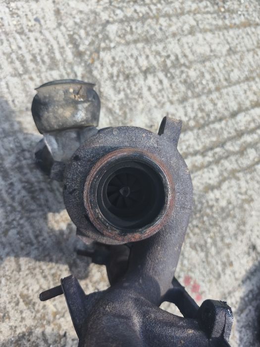 Turbina turbosuflanta 1.9 tdi 105 cp BXE BKC Volkswagen Passat B6