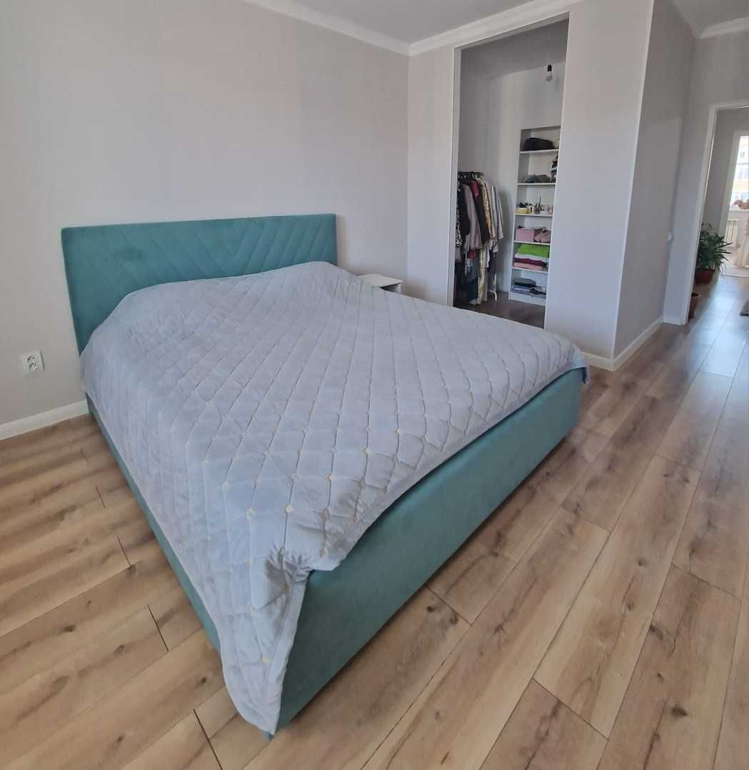 Продам 4-комнатную квартиру в самом центре Алтын Орда