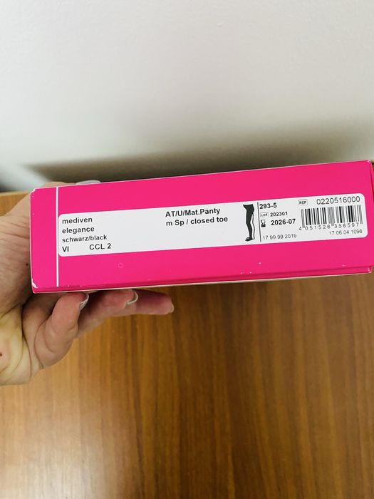 Vand ciorapi compresivi gravide