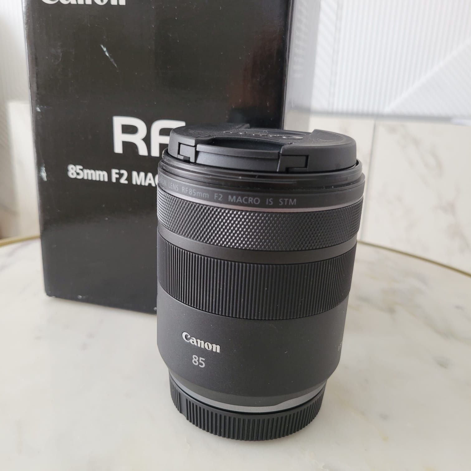 Объектив Canon RF 85 f 2 STM Macro IS