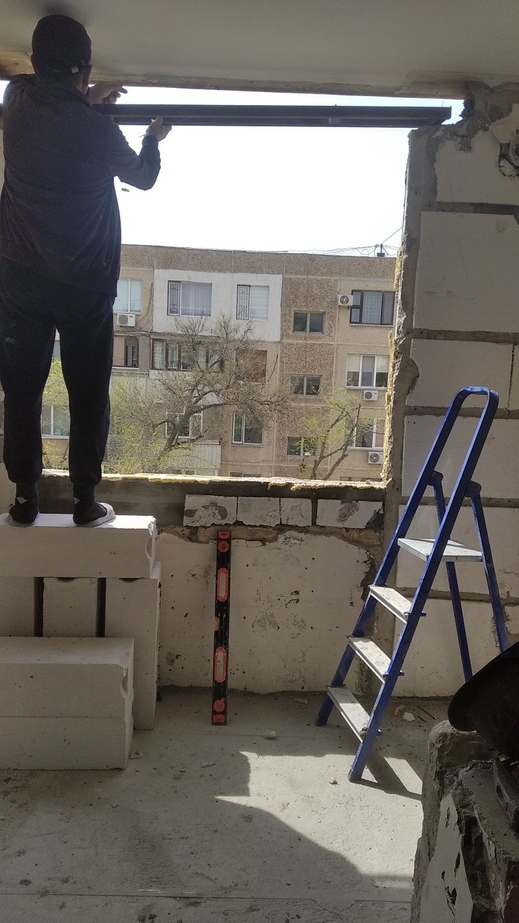 Демонтаж кладка балкон подготовка к ремонту  стяжка  вывоз мусора