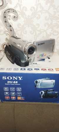Видеокамера Sony 450000