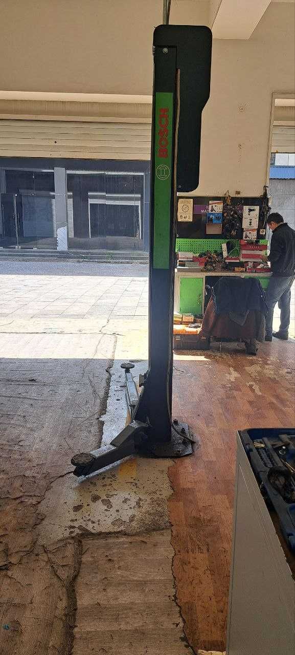 Электромеханический двухстоечный подъёмник