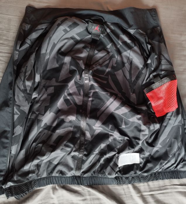 Foiță sau jacketa PSG