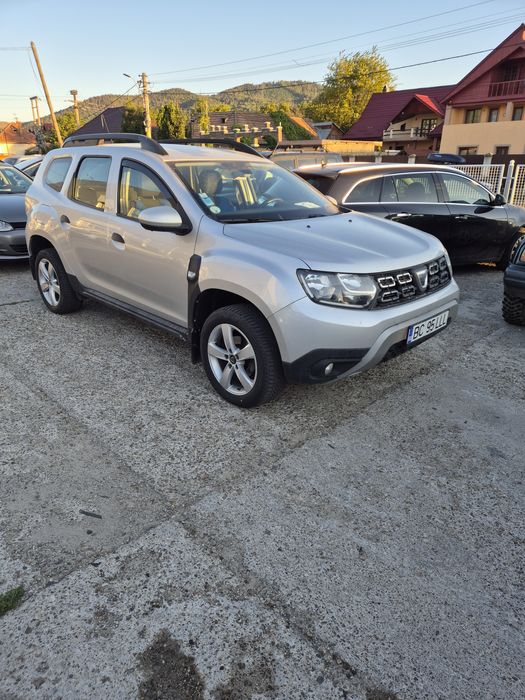 Vind autoturism marca Dacia Duster