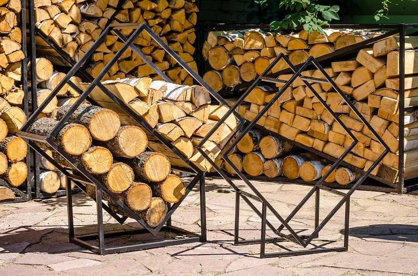 Метални дървеници за дърва – модерни и практични