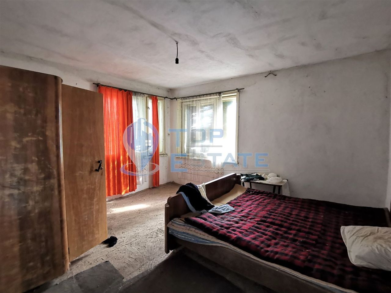 Продава се Къща в с. Вързулица, Област Велико Търново - 100 кв.м за 118 €/кв.м - Снимка #1