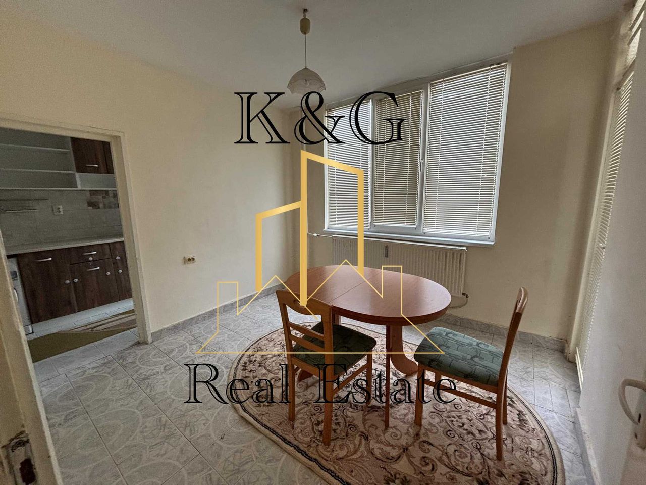 Продава се Двустаен апартамент в Разград, Бели Лом - 78 кв.м за 1373 €/кв.м - Снимка #2