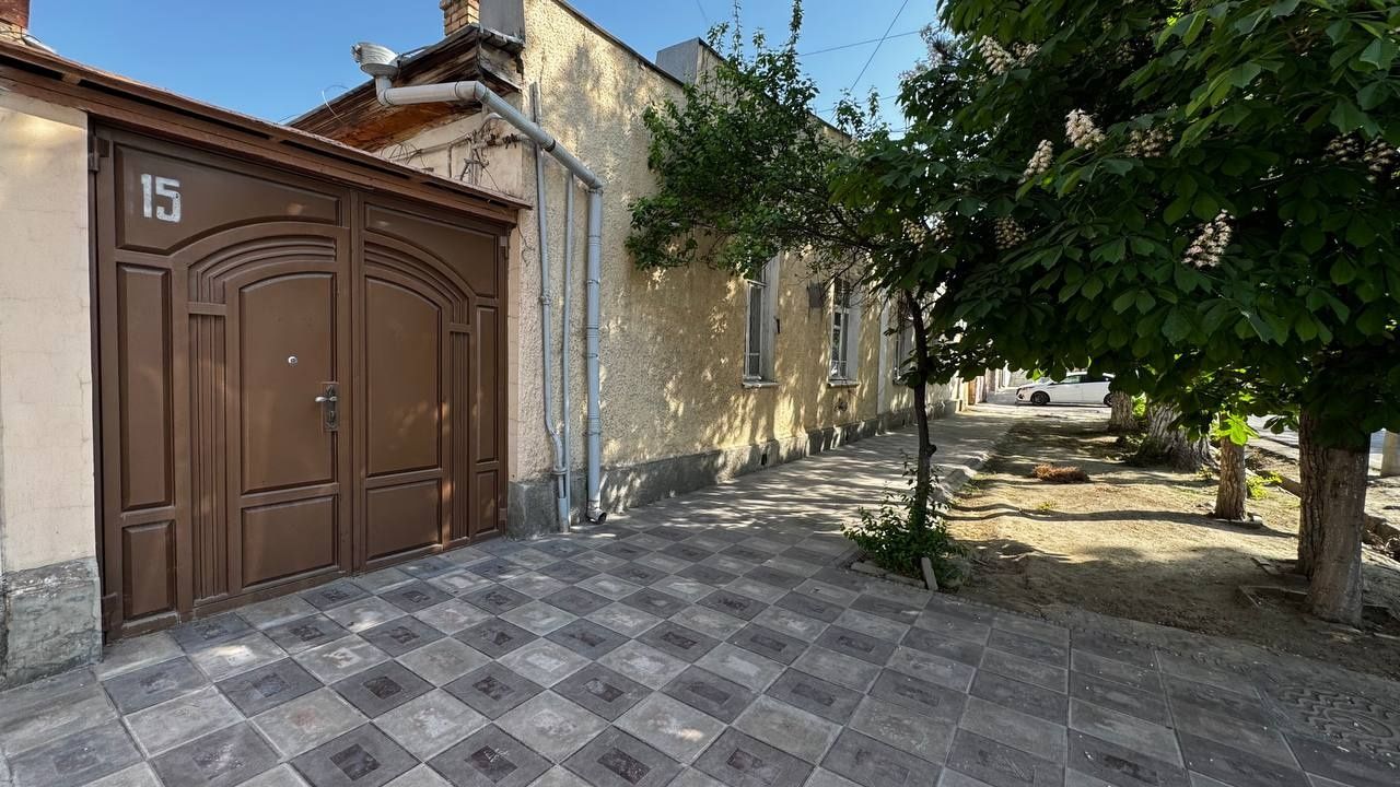 Продается Дом вдоль дороги 5 соток фасад 13 метров ориентир 35я школа