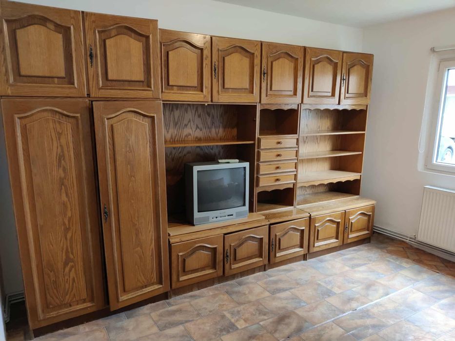 Particular vând garsonieră decomandata in Bartolomeu pe str Lânii