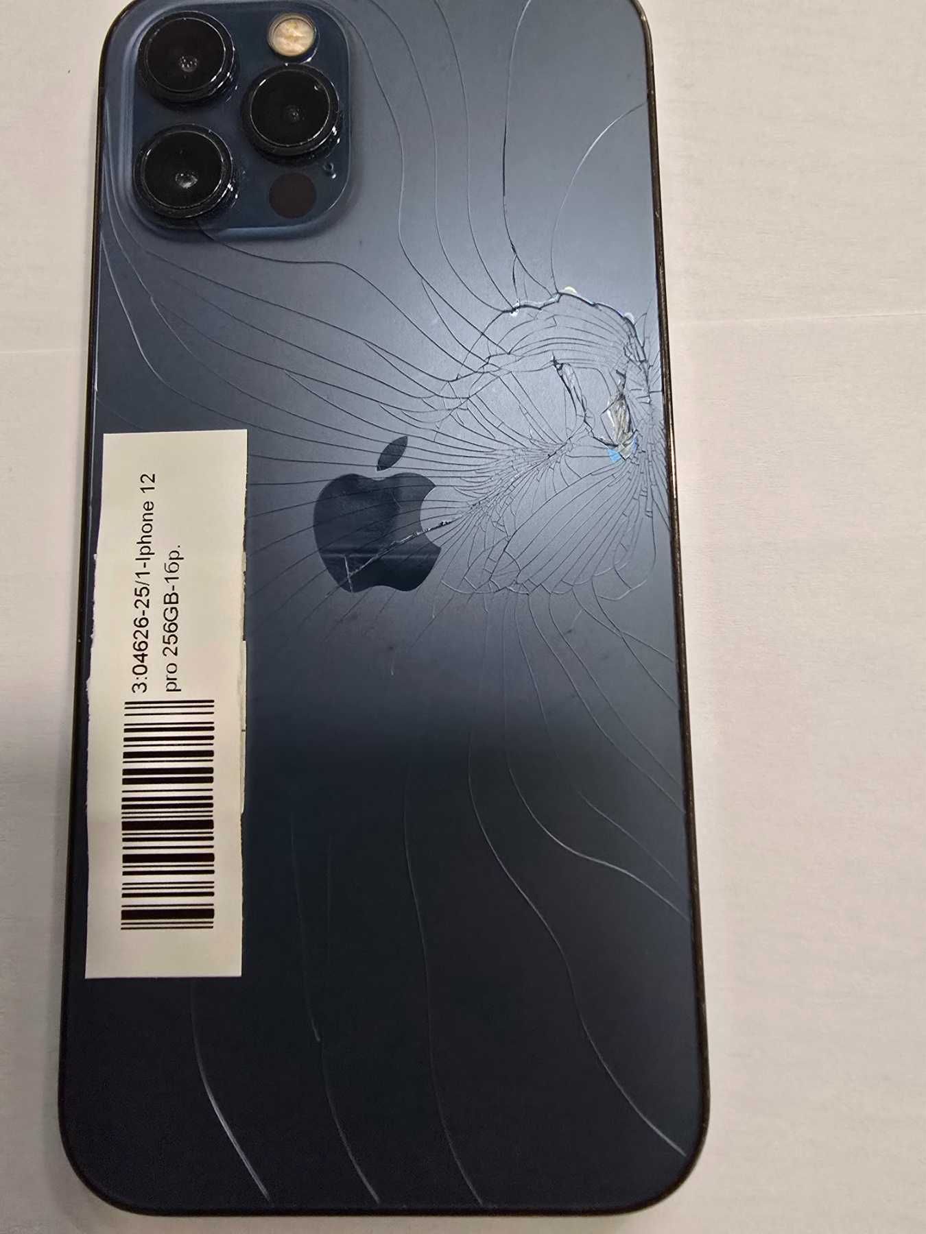 IPhone 12 Pro 256GB- 80% BH/ Спукан гръб