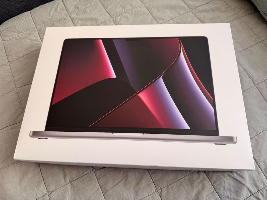 MacBook Pro M2 Max 16-inch