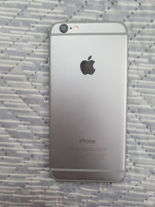 Vând iPhone 6 in stare foarte bună