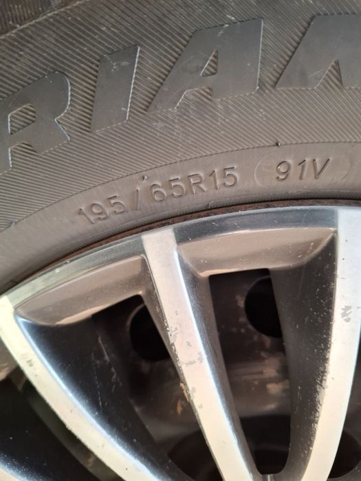 Продам диски r15  ауди б4