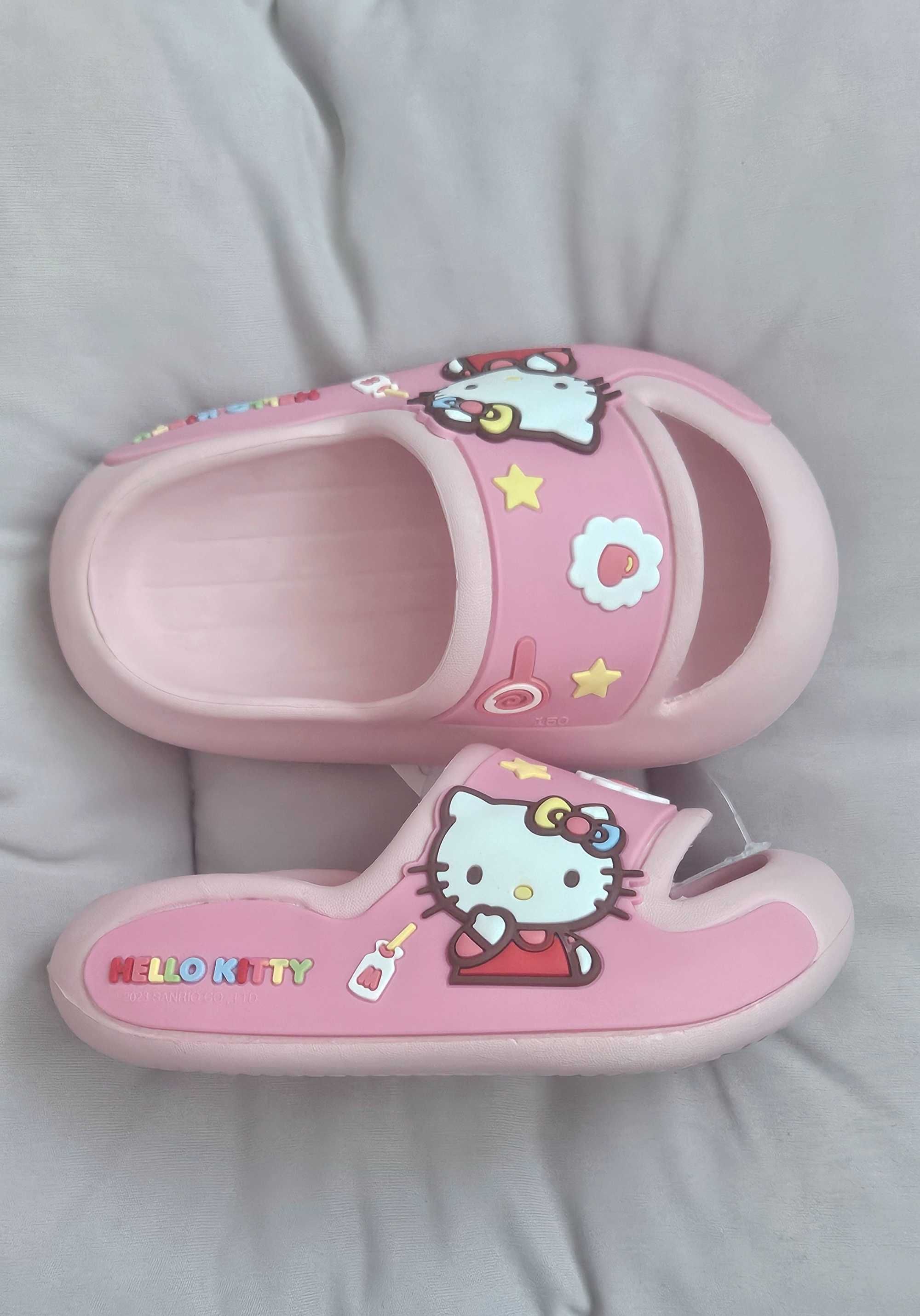 Papuci Kitty, marime 23