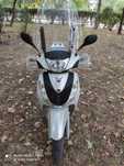 Honda.  sh.  125