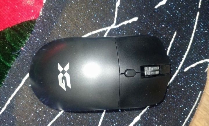 Продам безпроводную мышь новая. Забрать с айнабулака 3