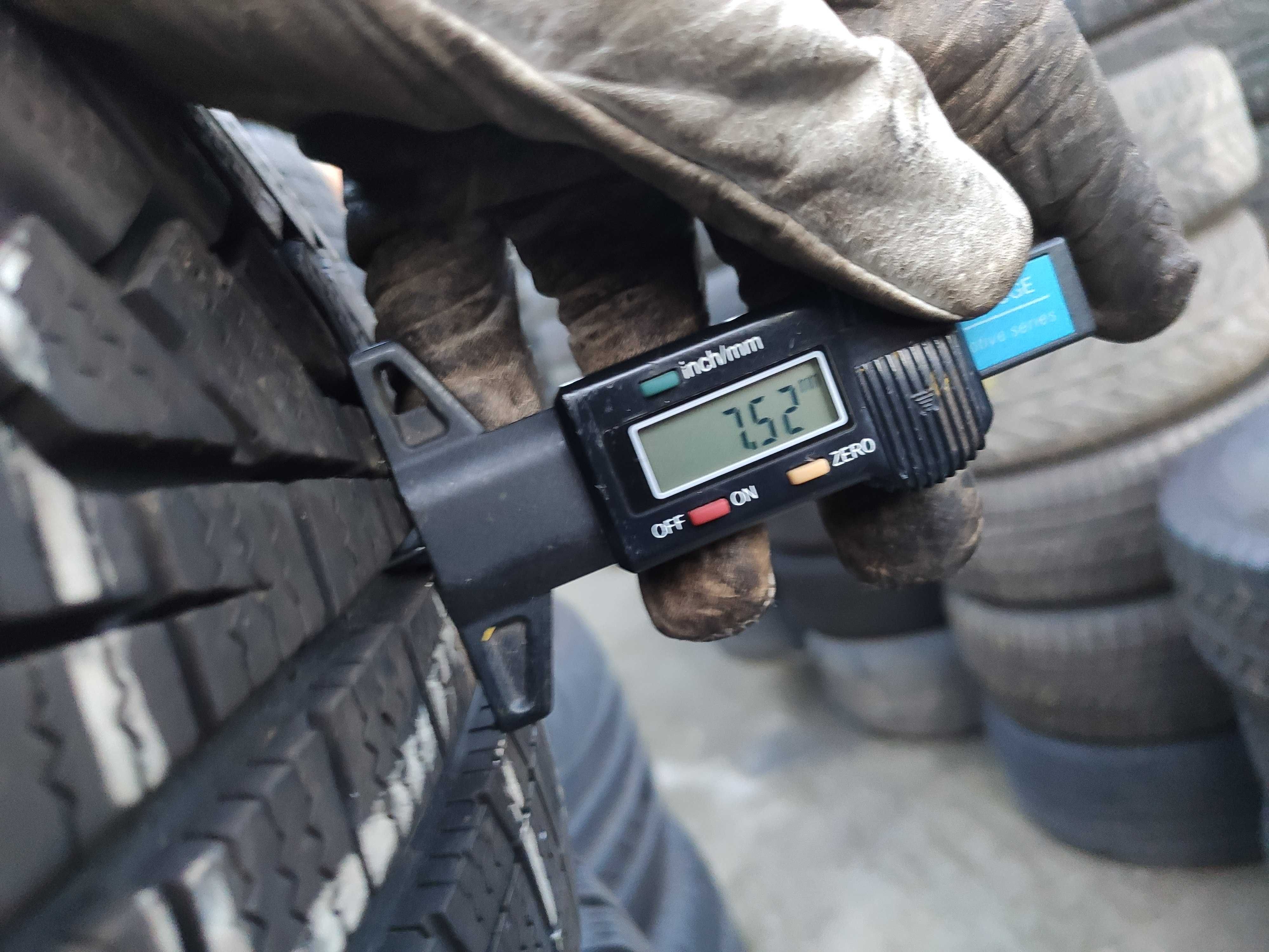 2бр Зимни гуми 205 60 16 - Hankook