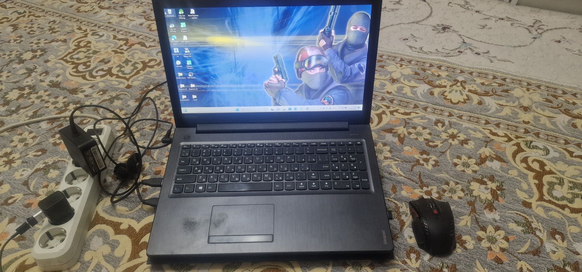 Lenovo  нодбук  сатылады.