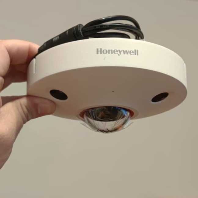 Cameră IP Honeywell 6MP Fisheye 360 grade - Nouă, model HFD6GR1