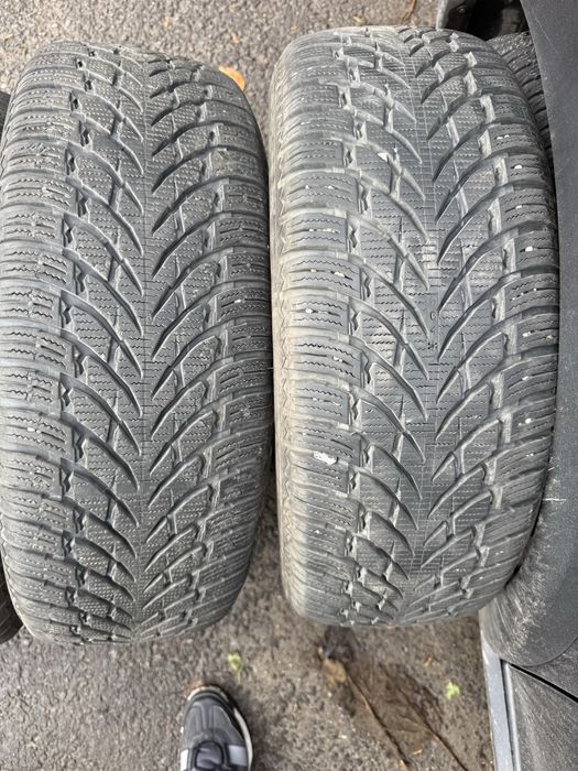 Anvelope Iarna Nokian - 215 65 R16