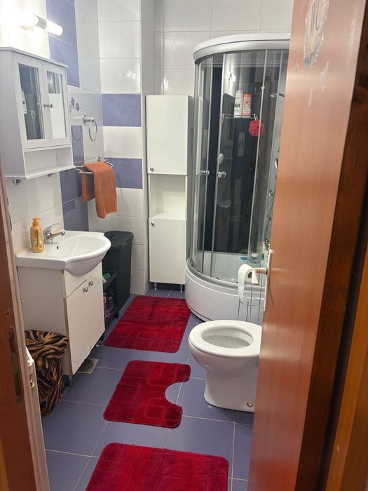 Apartament de închiriat