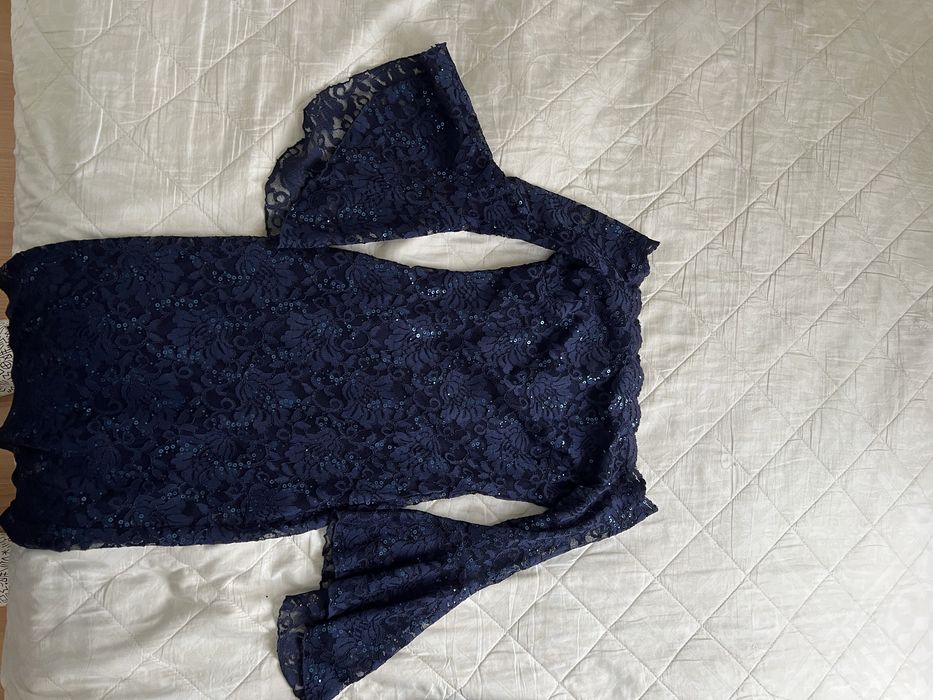 Официална рокля с дантели