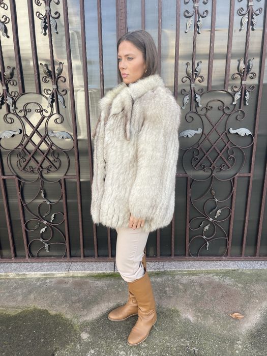 Haina din blana naturala de vulpe polara