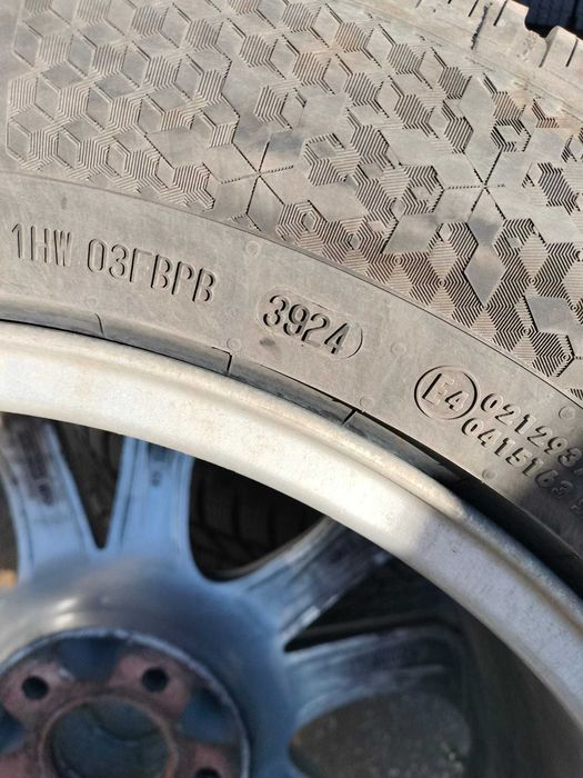 Vand 4 jante aluminiu  pe 18 cu anv noi de iarna Continental dot 39/24