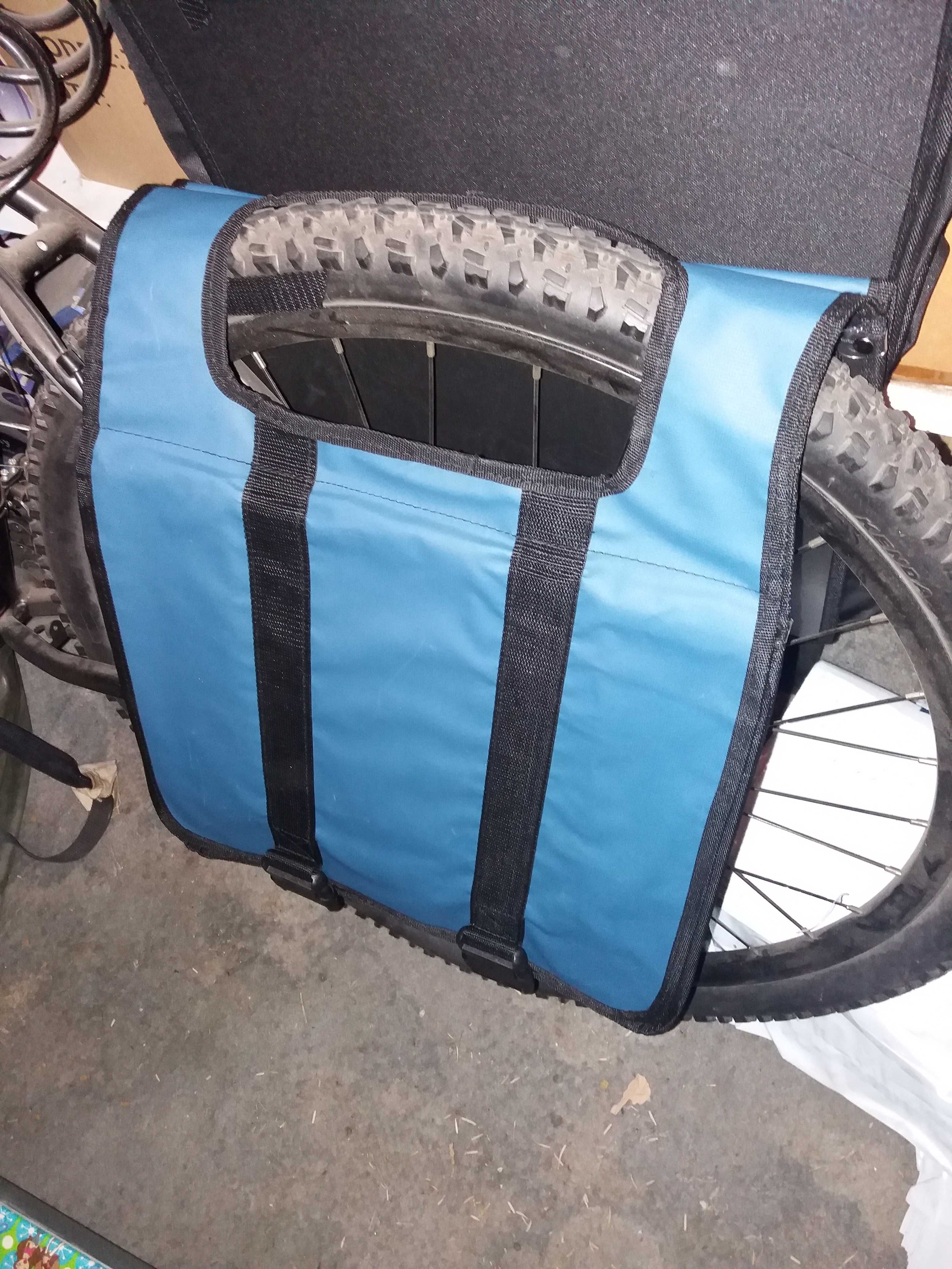 Geanta portbagaj motocicleta bicicleta scuter 30x34x15cm. 4 modele