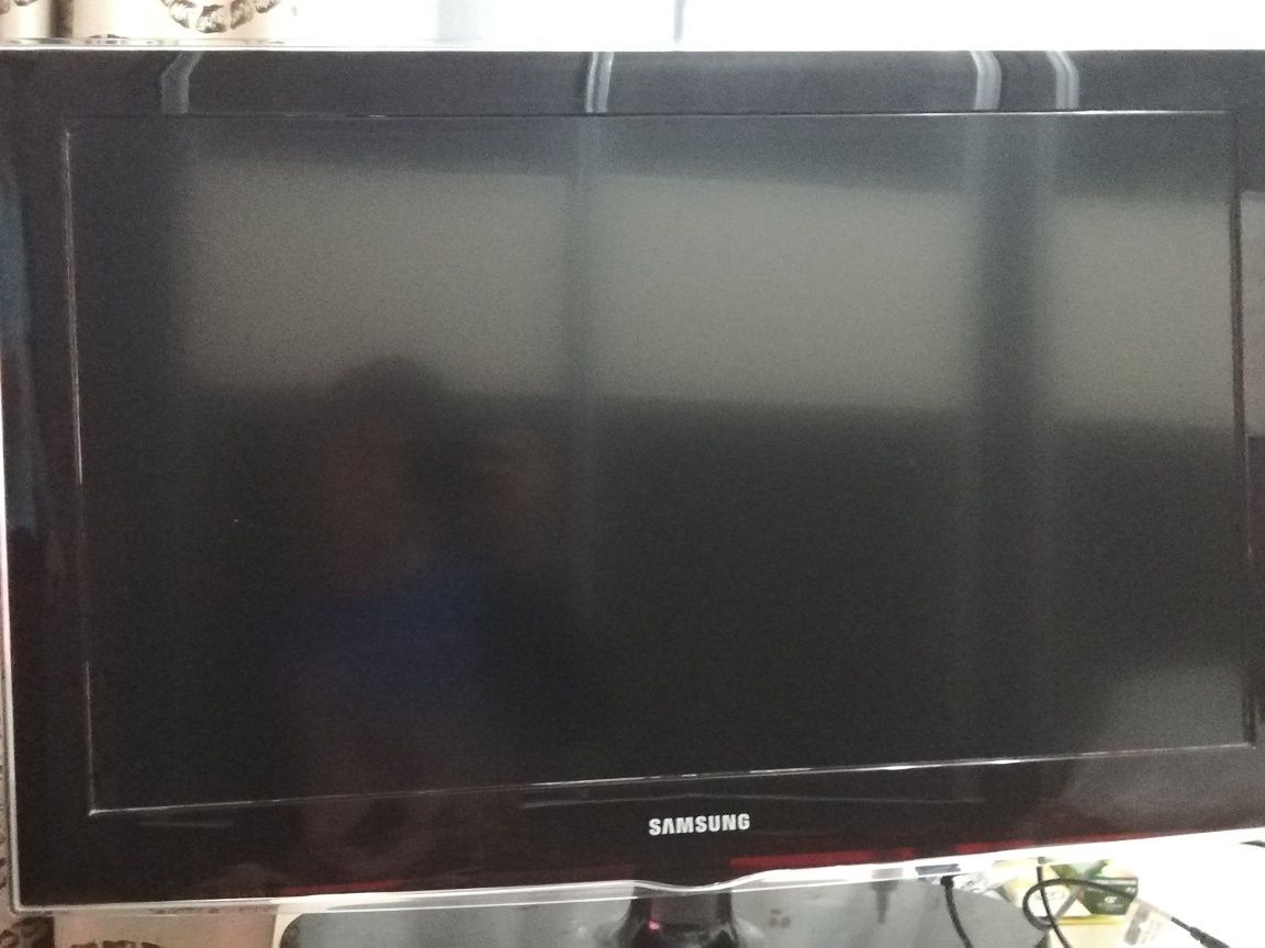 Televizor Samsung 80 cm doar in București