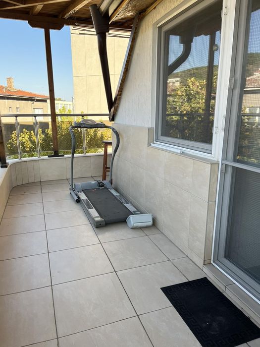 Дава се под наем Етаж от къща в Асеновград - 96 кв.м за 448.8 € - Снимка #13