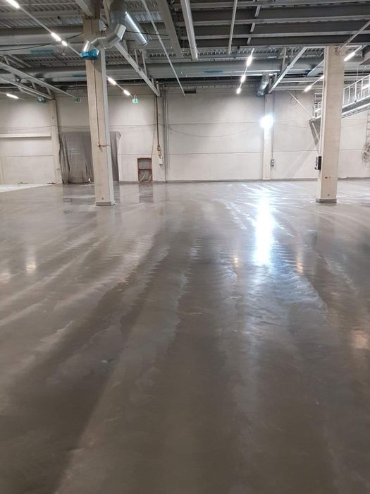 Turnari beton finisat si sclivisit cu elicopterul