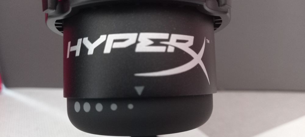 Настолен микрофон HyperX QuadCast, като нов