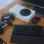 Xbox series S alb
