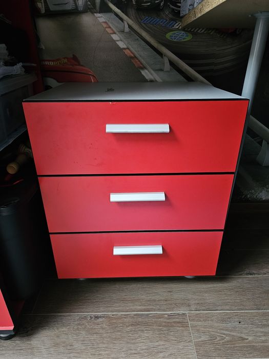 Dulap si comoda copiii Fulger Mcqueen