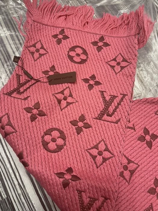 Fular-Esarfa LOUIS VUITTON colectia noua-Poze reale100% Calitate super