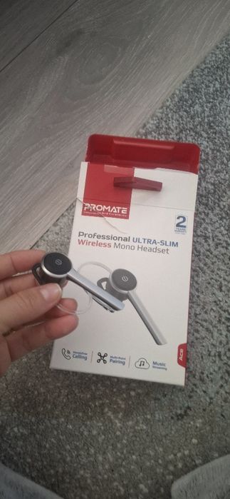 Vând casca wireless nouă