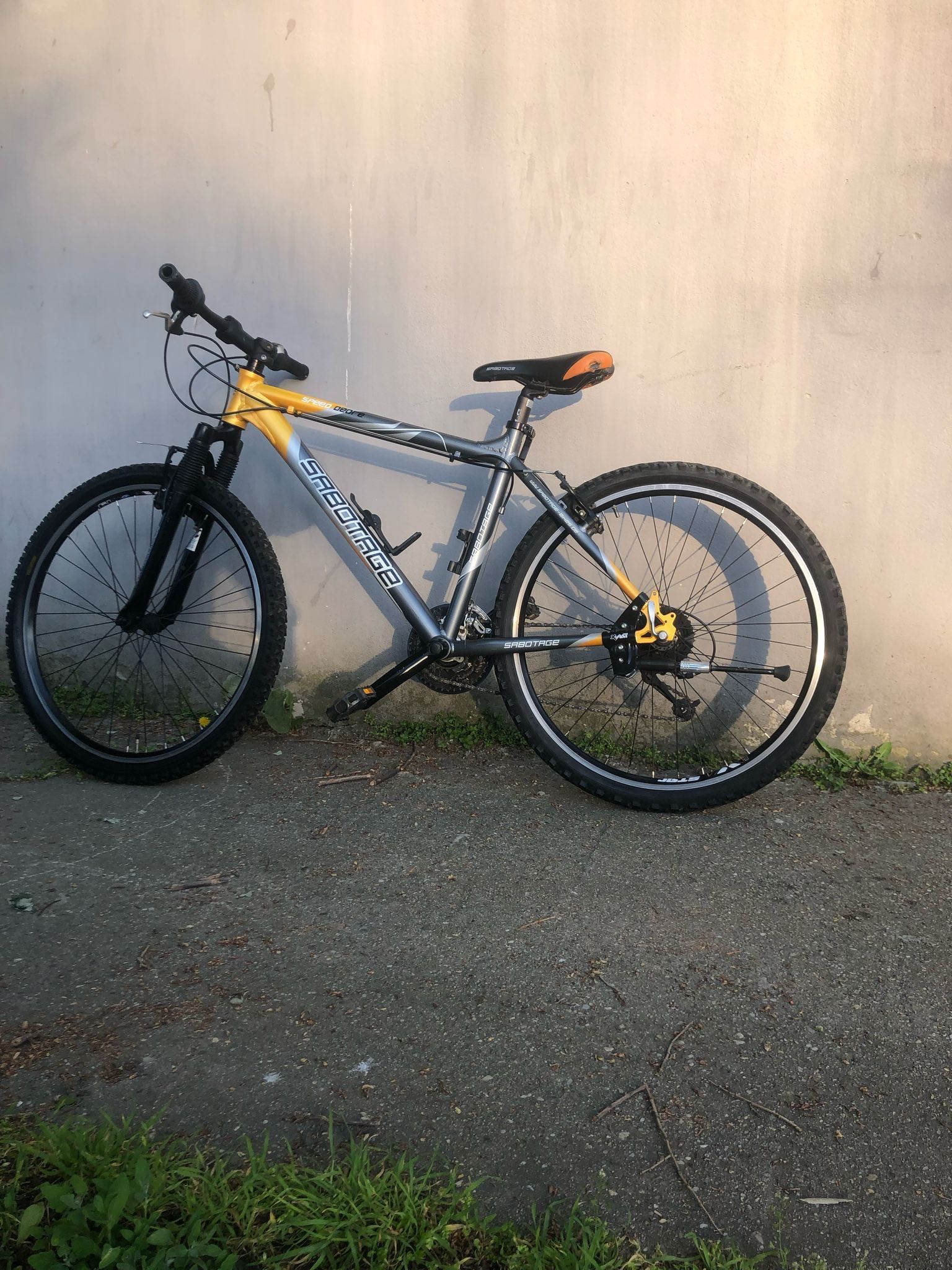 bicicletă sabotage