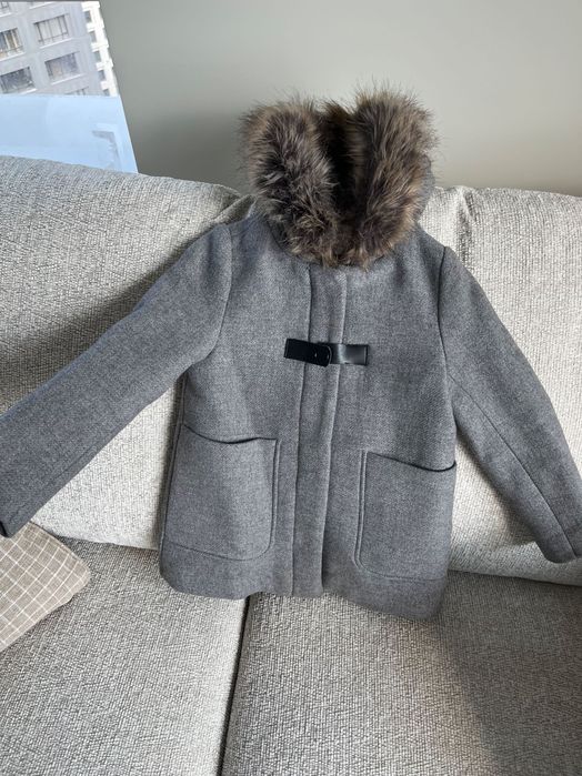 Пальто для девочек Zara, 122 рост, 7 лет в отличном состоянии