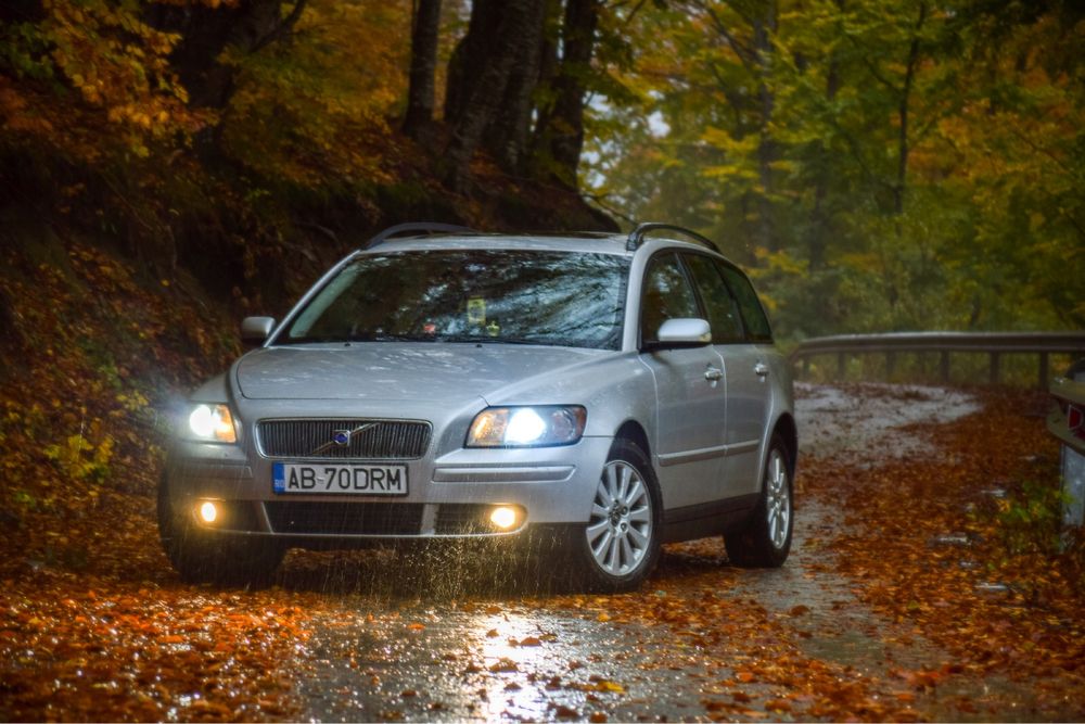 Volvo v50 2004 2.0D 136cp