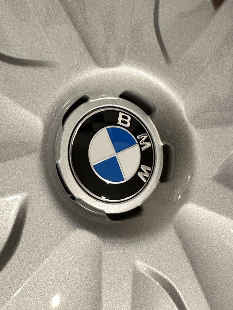 Capace Originale BMW pentru roți de oțel pe 16 inch NOI