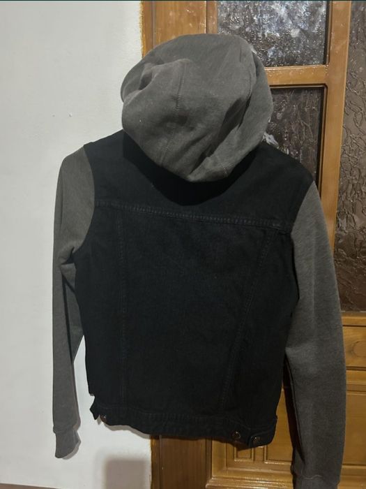 Geaca din blug si i marerial