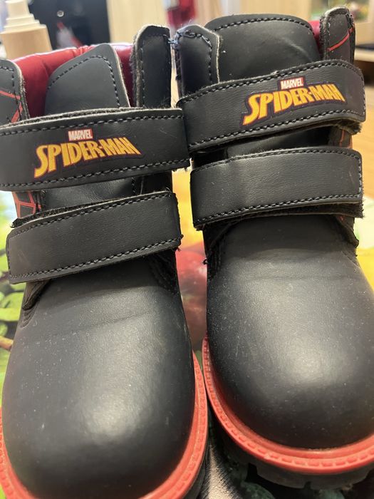 Детски бутонки и обувки adidas, nike