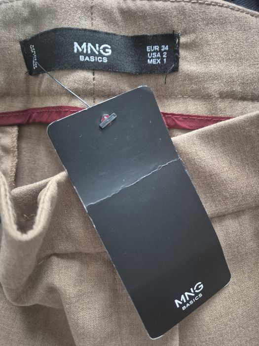 Vând costum Zara, mărimea 34