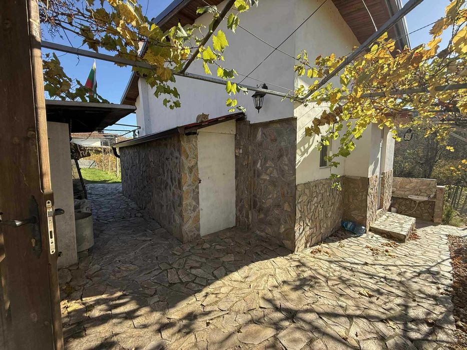 Kъща в с. Малки чифлик