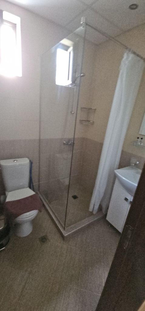 Дава се под наем Двустаен апартамент в Шумен, 2-ри корпус - 50 кв.м за 510 € - Снимка #5