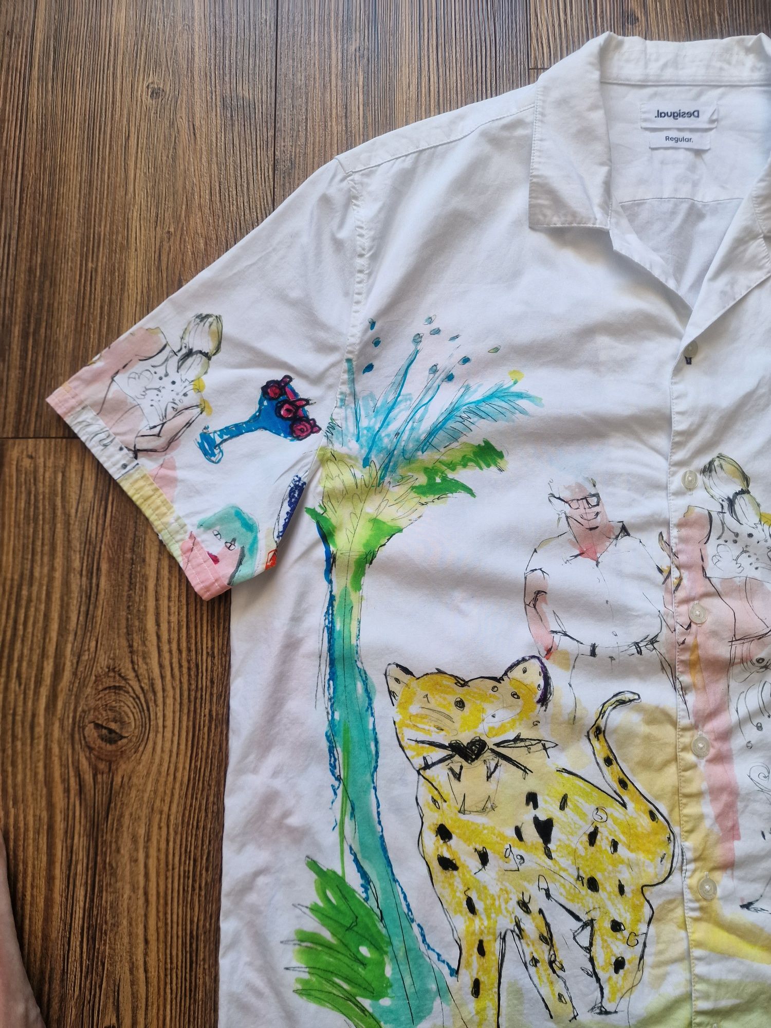 Страхотна мъжка  риза DESIGUAL размер XL