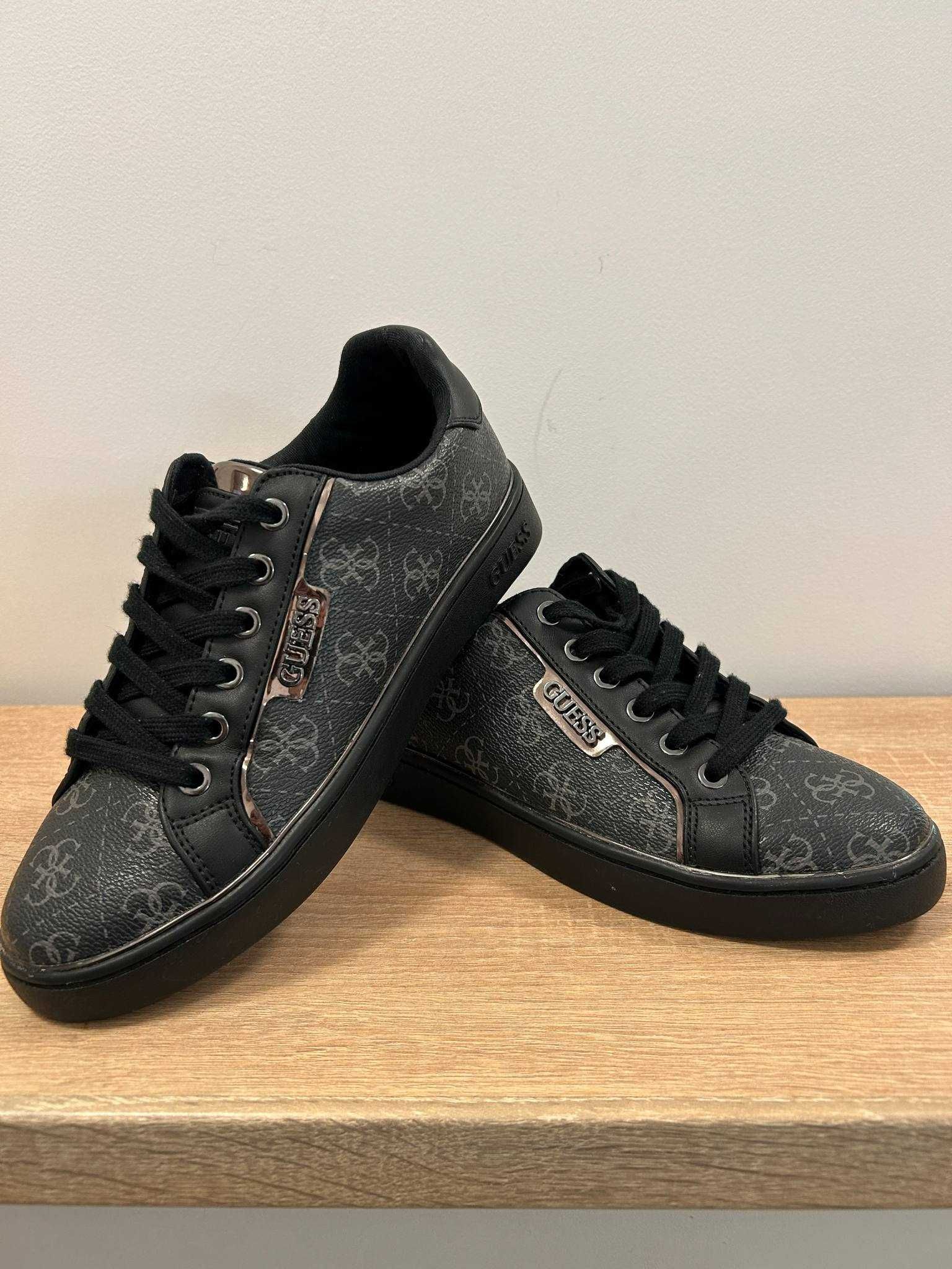 Оригинални дамски Обувки - LIU.JO SCARPE - Guess leather trainers