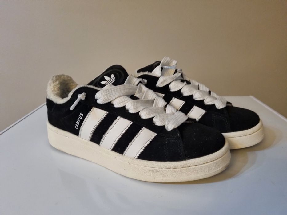 Кроссовки ( 40 )